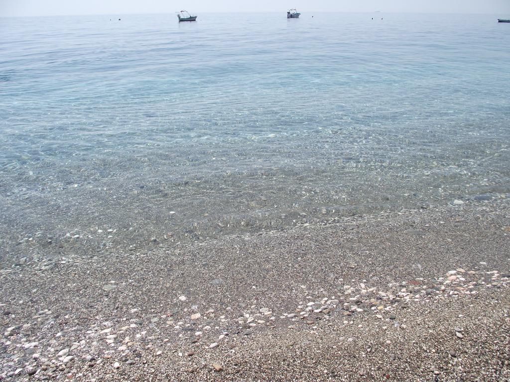 B&B Il Mare Degli Dei Letojanni Luaran gambar